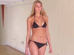 Casting - Catwalk - Tall blonde with sexy body