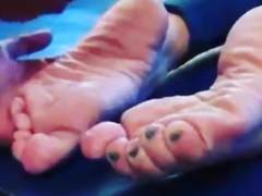 Lesbian Wrinkled Soles 2