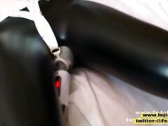 Fejira com – Lock yourself up and force an orgasm