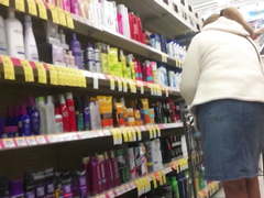 Golf upskirt fat ass