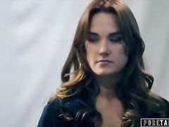 Siri Dahl Will Do Whatever It Takes To Become Pregnant