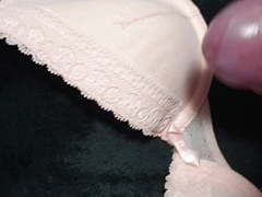 SPUNKING ON A NICE BRA